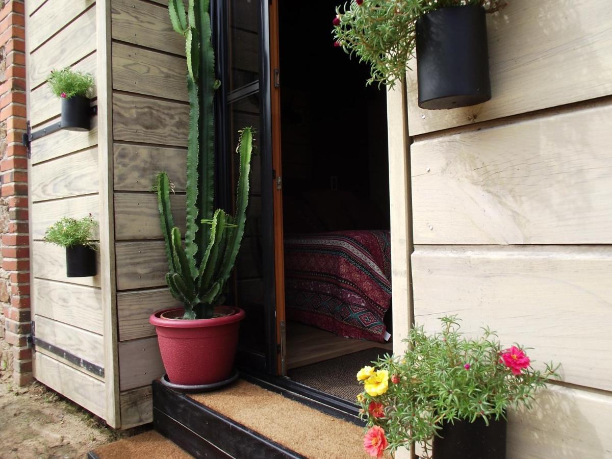Bed & Breakfast Les Belles Epoques - Piscine - Terrasses - Brumisateurs - Proche Puy Du Fou Saint-Germain-sur-Moine