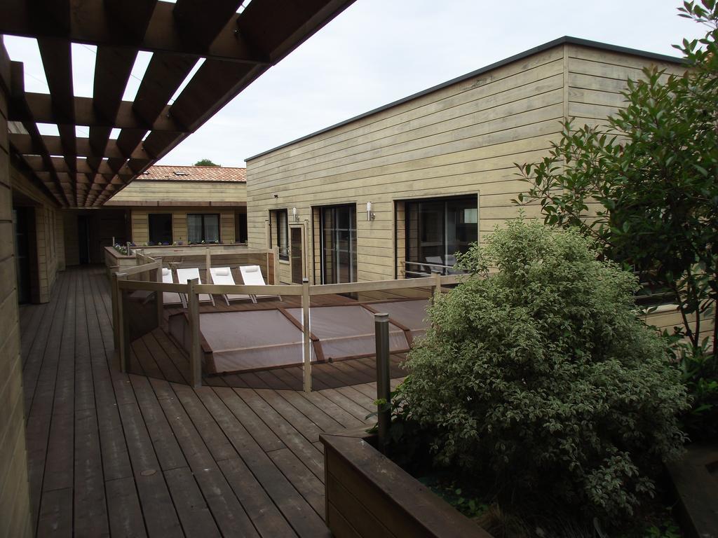 Bed & Breakfast Les Belles Epoques - Piscine - Terrasses - Brumisateurs - Proche Puy Du Fou 3*